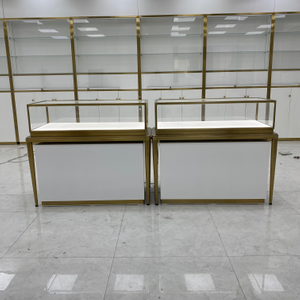 Gabinete de exhibición de joyería en forma de ventilador