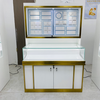Elegante gabinete de exhibición de joyería de artesanía
