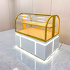 Gabinete de panadería de estilo simple